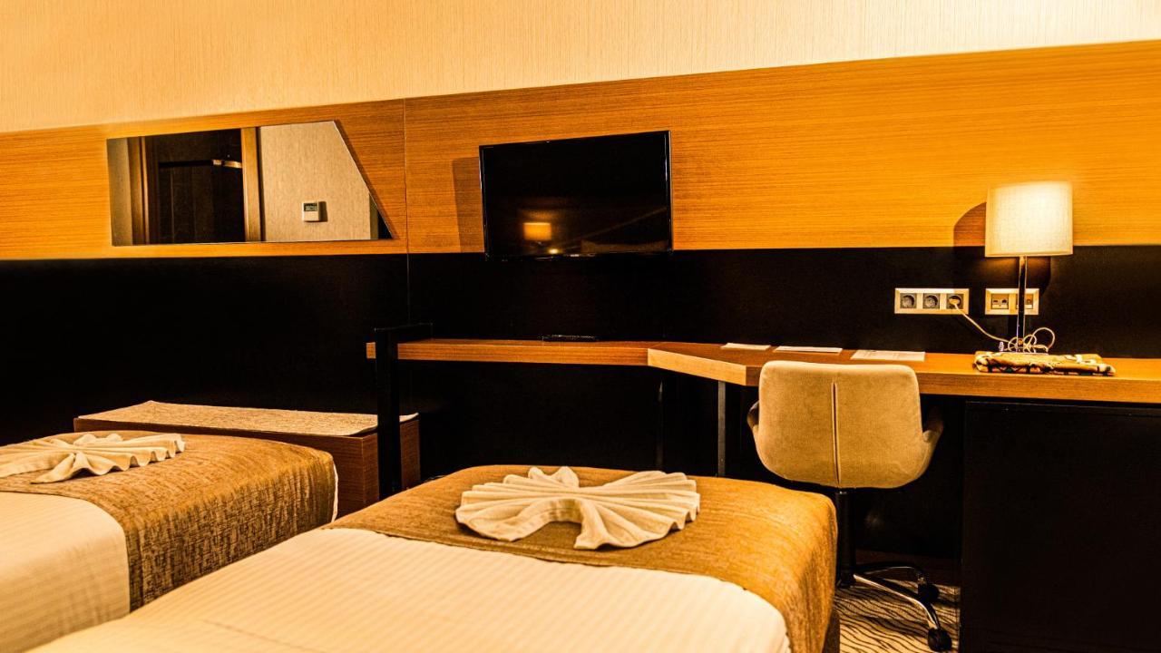 Aselia Hotel Трабзон Екстериор снимка