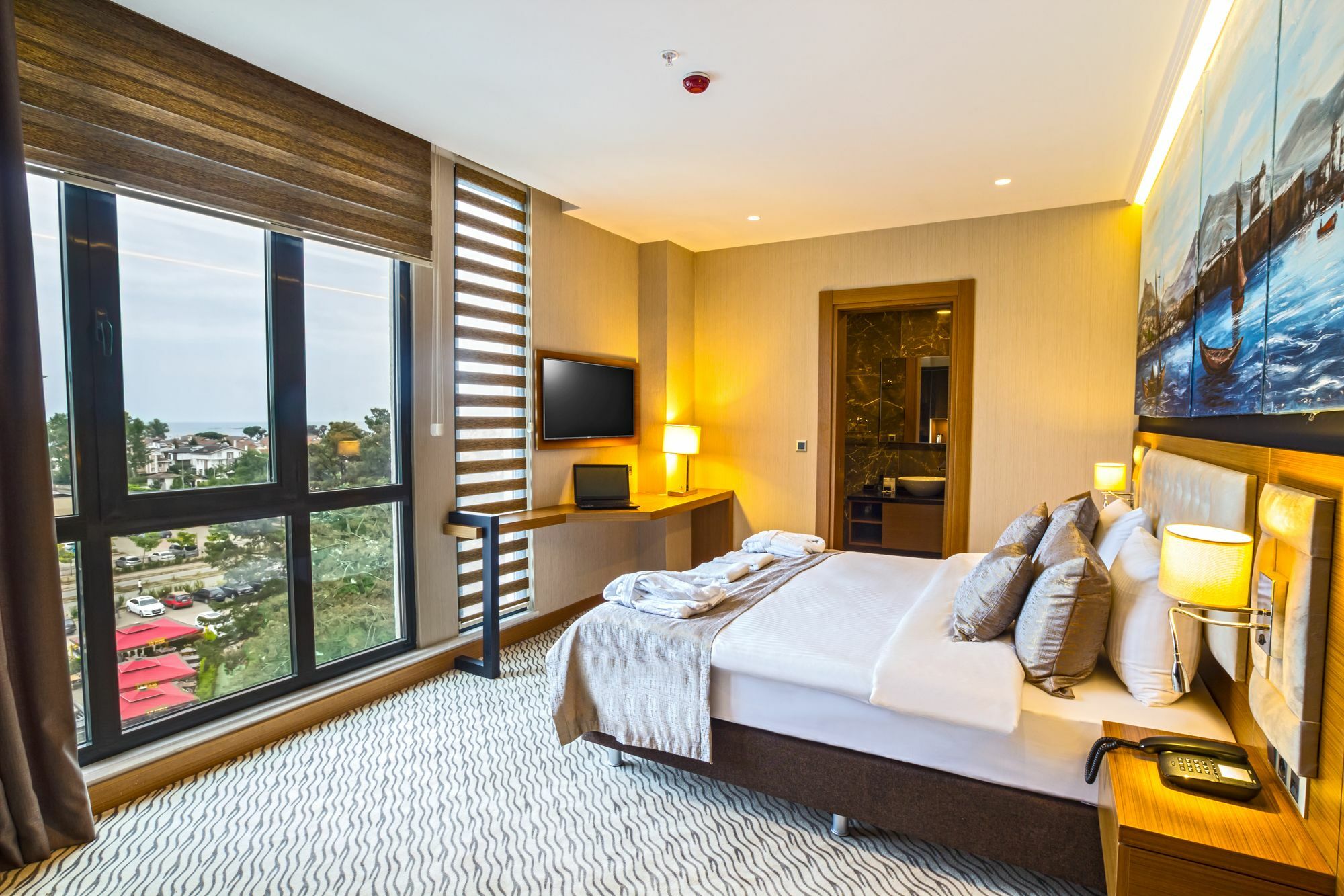 Aselia Hotel Трабзон Екстериор снимка